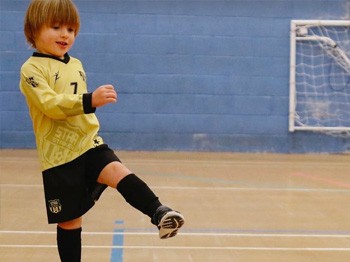 Join Strikerz Football Academy; ?>